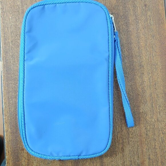 Trafalgar Rainbow Bag Travel Vintage Toiletries Passport Cosmetics Wallet Nylon - Picture 4 of 8